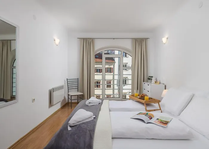 아파트 Main View *